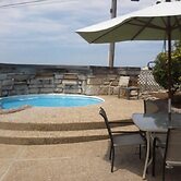 Quails Nest Inn and Suites