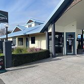 Bassingers Motor Lodge