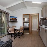 Warrnambool Motel and Holiday Park