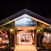 Salisbury Hotel