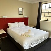 Shamrock Hotel Motel