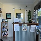 Moore Park Beach Motel