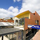 Anchorage Motel and Villas