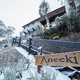 Aneeki Ski Lodge