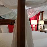 Linger A While Chalet