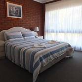 Paradise Holiday Apartments