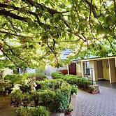 Hahndorf Oak Tree Cottages