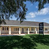 Albany Holiday Units