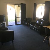 Captains Quarters Motor Inn