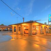 Gunsynd Motor Inn