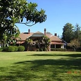 Petersons Armidale Winery & Guesthouse