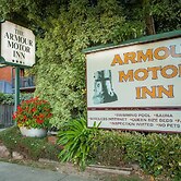 Armour Motor Inn