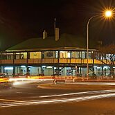 Town Square Motel