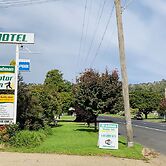 Bradman Motor Inn