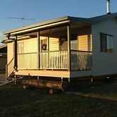 Lee Farm Stay Cottages