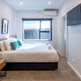 Claremont Hotel Motel