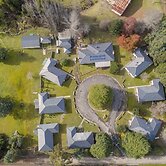 Giants Table and Cottages