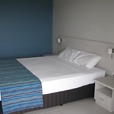 Cardwell Beachcomber Motel and Tourist Park