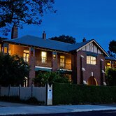 The Old Parkes Convent