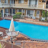 Clifford Park Holiday Motor Inn