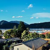 Bluemoon Lodge - Hostel