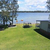 Dungowan Waterfront Apartments