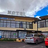 Blue Lake Motel