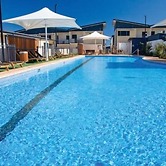 Broadwater Mariner Resort