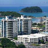 Oceanside Resort & Twin Towers