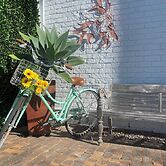 Beachmere Palms Motel