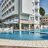 Rouge Hotel International