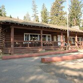 Roosevelt Lodge & Cabins - Inside the Park