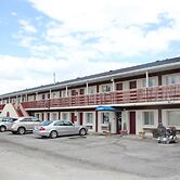 Lake Erie Lodge