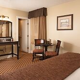 Lake Yellowstone Hotel & Cabins - Inside the Park