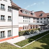 Mercure Maintenon