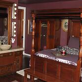 The Collins Inn and Seaside Cottages - Adults Only