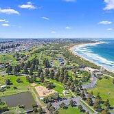 Surfside Holiday Park