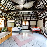 Ratu Kini Backpackers & Dive Resort