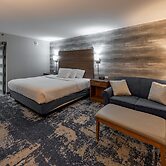 MCM Elegante Hotel and Conference Center Odessa