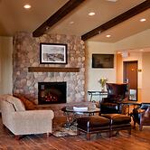 Van Hook Territorial Inn