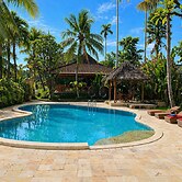 Saren Indah Hotel