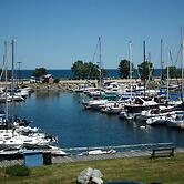 Royal Harbour Resort