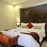 Royal Nyanyi Villa