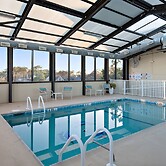 Brighton Suites Hotel