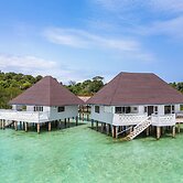 Chale Island Resort
