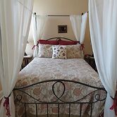 The Swope Manor Bed & Breakfast
