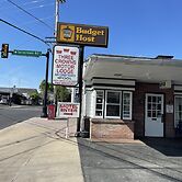 Budget Host Three Crowns Motor Lodge