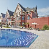PortAventura Hotel Lucy's Mansion