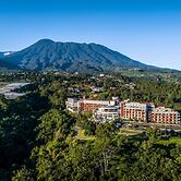 Pesona Alam Resort & Spa