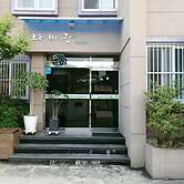 Nabijam Motel